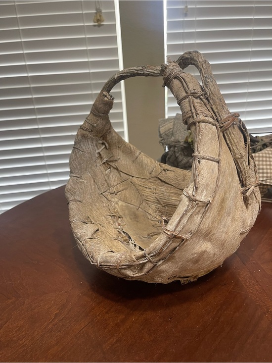 Handmade Other - Vintage HUSK Fiber Handmade PalmLeaf Basket Rustic Woven Primitive Large